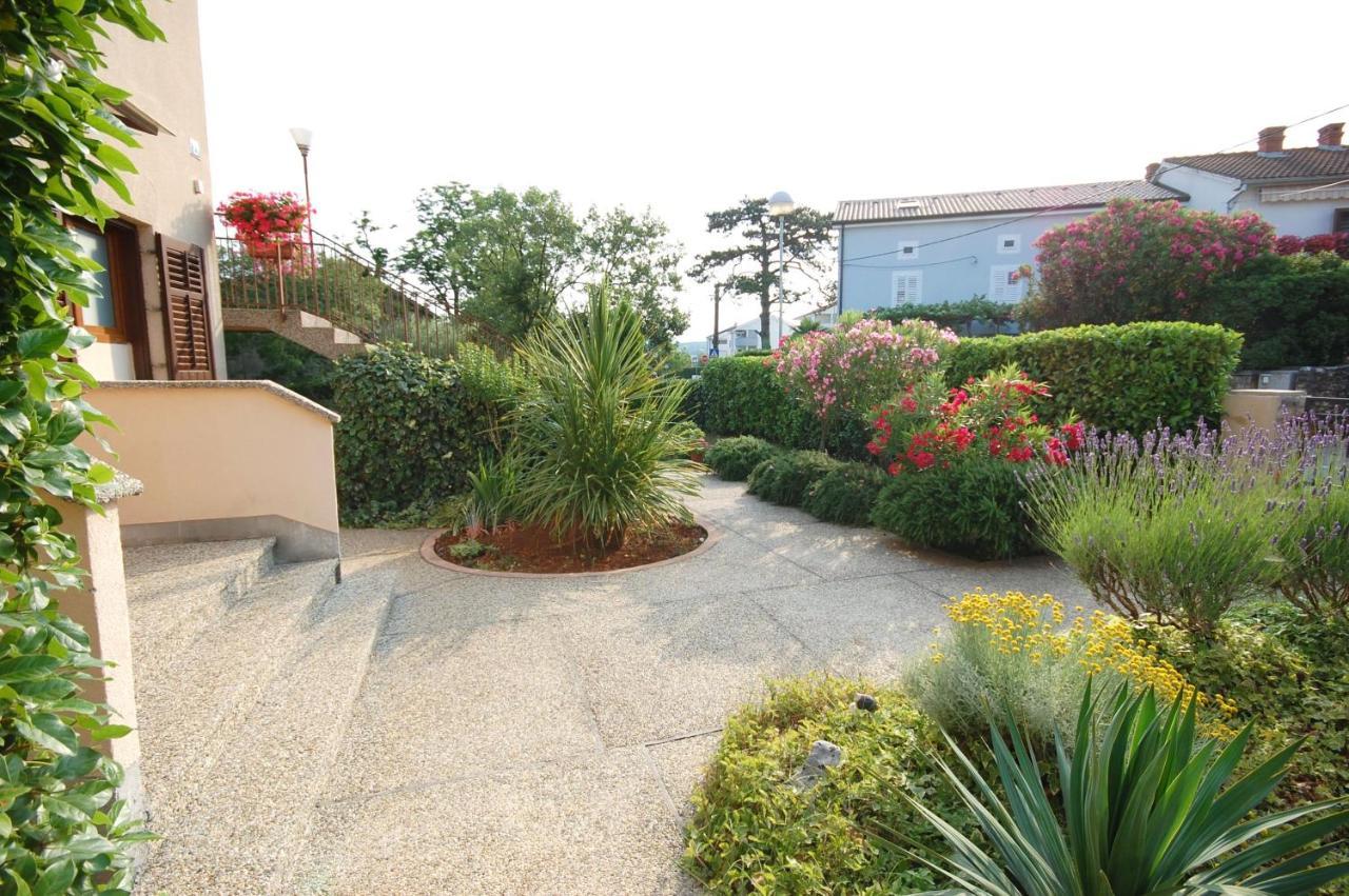 Apartment Jelka Malinska Εξωτερικό φωτογραφία